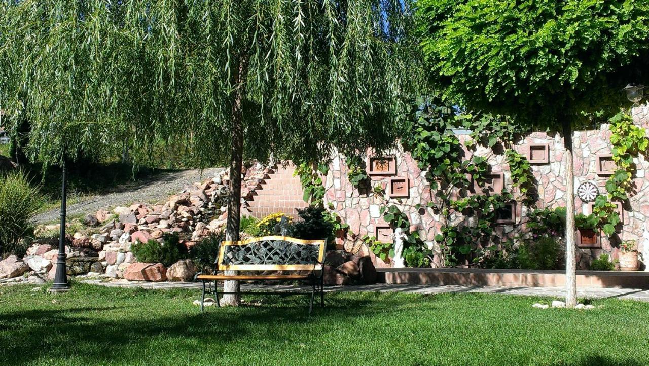 Green Canyon Uzbekistan Yusufkhona エクステリア 写真